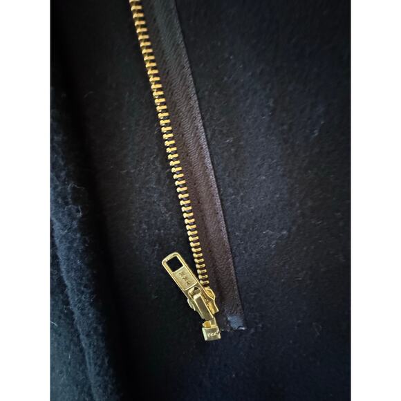 NEW w TAGS J Crew City Coat Black size 2 Gold Zipper Detail 45% Wool - Picture 3 of 9